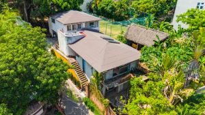 Casa Arena y Sol | Home for renovation one block from Sayulita Beach