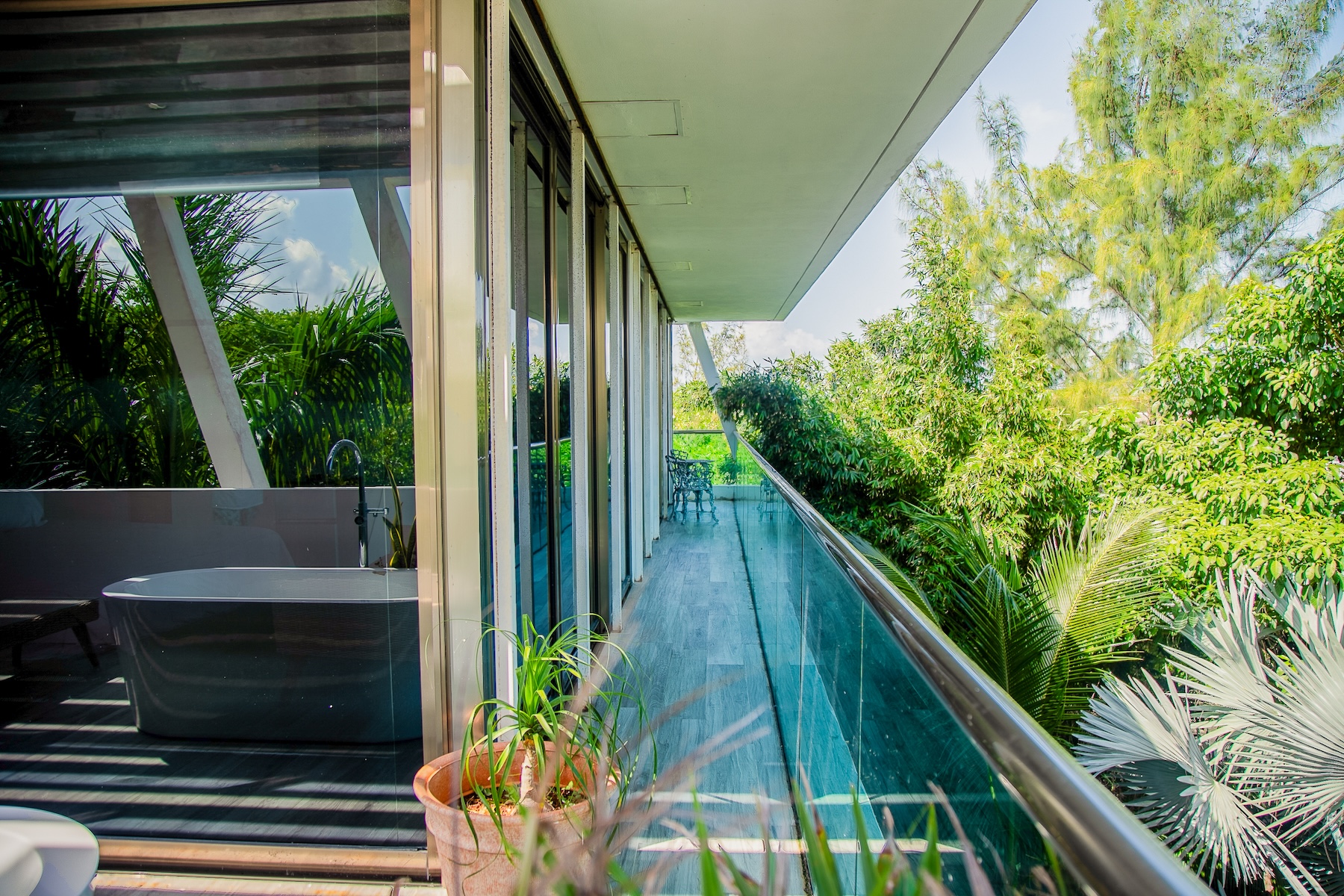 Tropical Living with Contemporary Design in Holbox Island