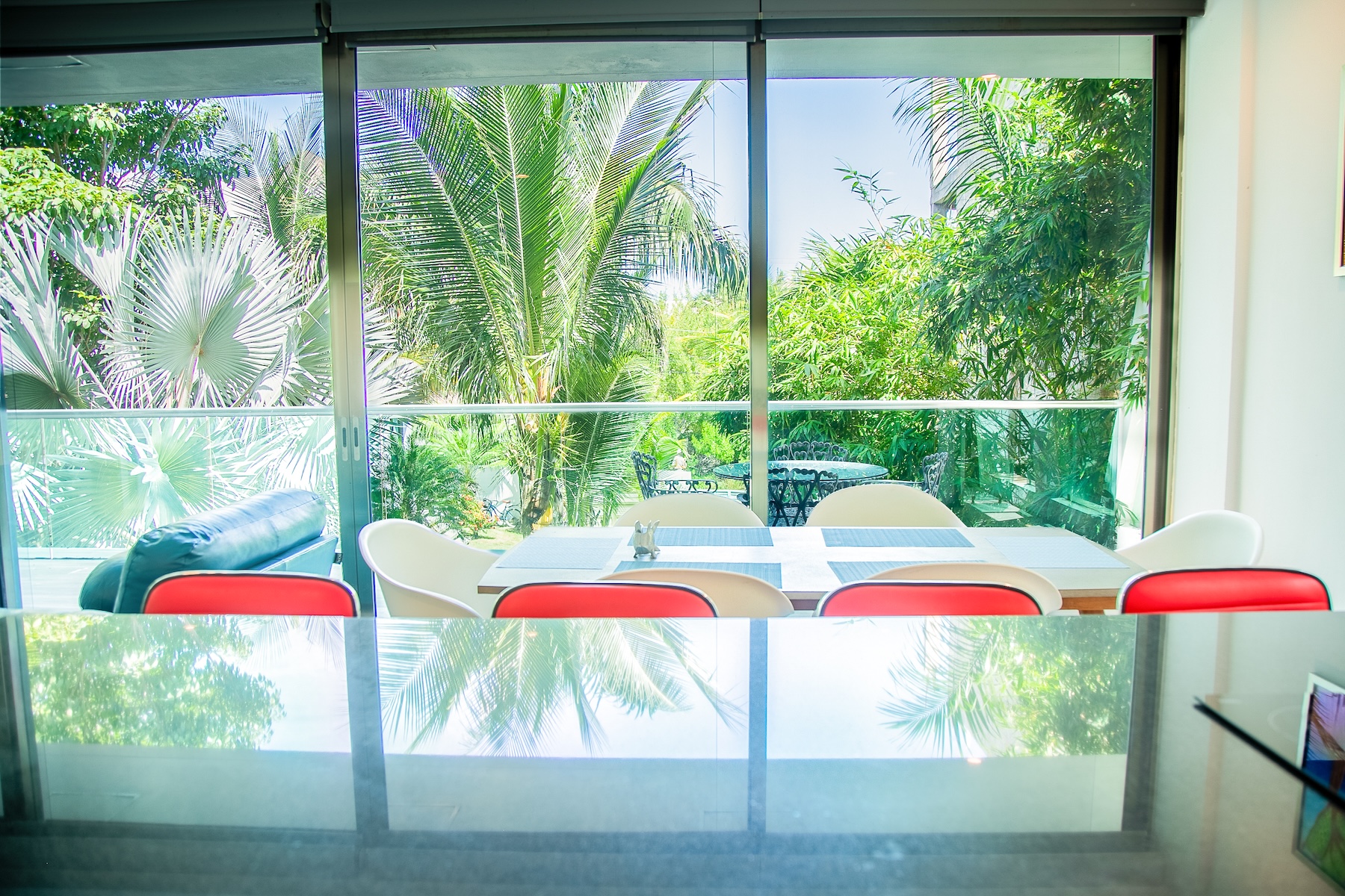 Tropical Living with Contemporary Design in Holbox Island