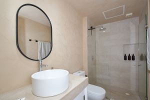 ONE BEDROOM IN THE CARIBBEAN A FEW STEPS FROM THE SEA