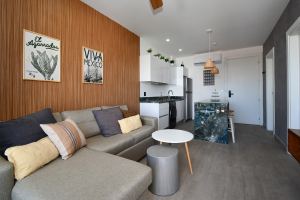 ONE BEDROOM IN THE CARIBBEAN A FEW STEPS FROM THE SEA