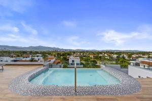 Bengala Boutique 401 | Corner Apartment with tropical views in Los Tigres