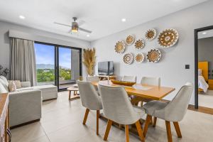 Bengala Boutique 401 | Corner Apartment with tropical views in Los Tigres