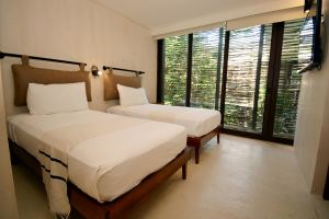 LUXURY CONDO WITH PRIVATE POOL IN AMELIA ALDEA ZAMA