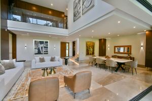 Residencia de Autor en El Cielo Country Club en venta