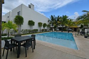 Modern Three-Bedroom Home in Selvanova Coto 3B