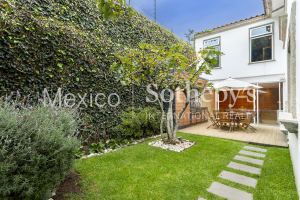 Casa Laureles