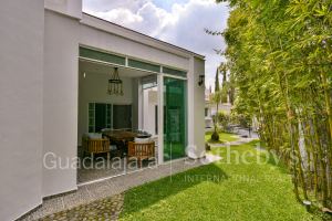CASA ÁLAMOS | PUERTA DE HIERRO