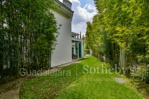 CASA ÁLAMOS | PUERTA DE HIERRO