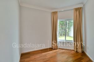 CASA ÁLAMOS | PUERTA DE HIERRO