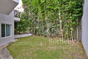 CASA ÁLAMOS | PUERTA DE HIERRO