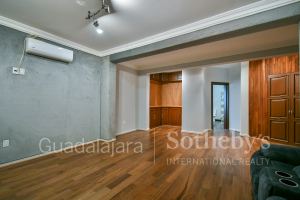 CASA ÁLAMOS | PUERTA DE HIERRO