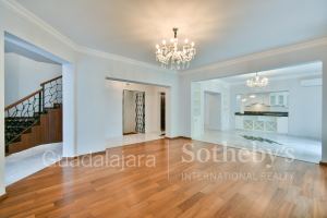 CASA ÁLAMOS | PUERTA DE HIERRO