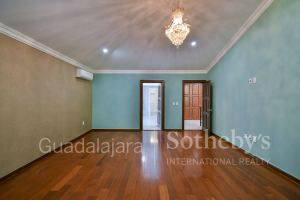 CASA ÁLAMOS | PUERTA DE HIERRO
