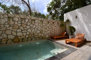 Casa Piedra | 3-Bedroom Townhouse – One Lock-Off