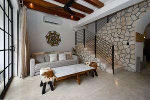 Casa Piedra | 3-Bedroom Townhouse – One Lock-Off