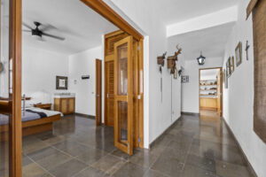 Casa Brisa del Mar | Charming oceanfront home with pool, Punta Pérula