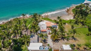 Villa Cormorán | Contemporary colonial elegance by the sea, Litibú