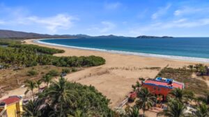 Lot Perla 6 | Privileged beachfront location, Punta Pérula