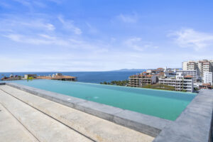 Pacífica 605 | Vibrant beachside studio, Vallarta Romantic Zone