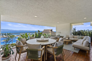 Tres Mares Garden Residence | 2-level beachfront condo, Marina Vallarta