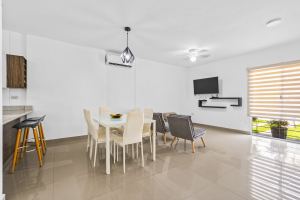Casa El Roble Rojo | Family Home with Garden & Pool, Jarretaderas
