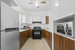 Casa El Roble Rojo | Family Home with Garden & Pool, Jarretaderas
