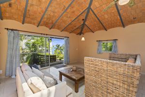 Casa Arena y Sol | Home for renovation one block from Sayulita Beach