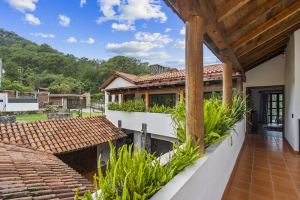 Los Alipuses | Colonial Charm in the Sierra of San Sebastián del Oeste