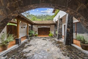 Los Alipuses | Colonial Charm in the Sierra of San Sebastián del Oeste
