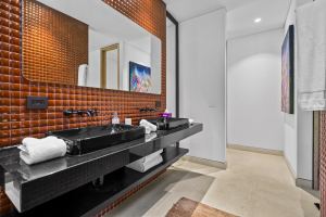 NAYA 2202 | Contemporary Elegance by the Sea, Punta de Mita
