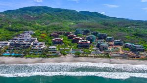 NAYA 2202 | Contemporary Elegance by the Sea, Punta de Mita