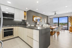 Bengala Boutique 401 | Corner Apartment with tropical views in Los Tigres