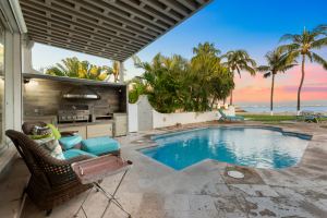 Casa La Puntilla | Oceanfront Residence in La Cruz de Huanacaxtle