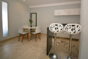 SUNSET SUITES HOTEL