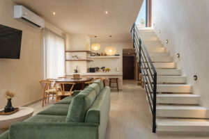 DARING AND VERY FUNCTIONAL DESIGN