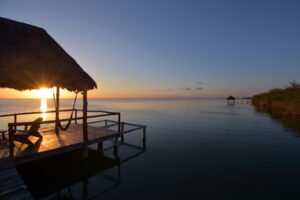 BEACHFRONT VILLA AQUA