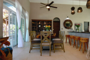 BEACHFRONT VILLA AQUA