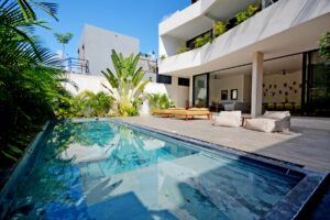 SUCCESSFUL AND SOPHISTICATED VILLA COMPOUND IN TULUM CENTRO