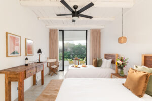 SUCCESSFUL AND SOPHISTICATED VILLA COMPOUND IN TULUM CENTRO