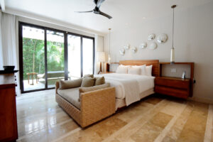 LUXURY CO-OWNERSHIP IN FAIRMONT HERITAGE PLACE WITH EXTRAORDINARY AMENITIES