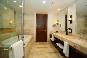 LUXURY CO-OWNERSHIP IN FAIRMONT HERITAGE PLACE WITH EXTRAORDINARY AMENITIES