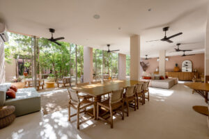 LUXURY RESIDENCE H 301