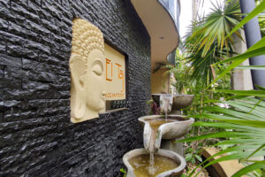 CONDO HOTEL OCEANFRONT PENTHOUSE