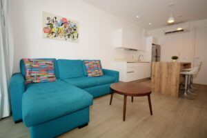 CENTRALLY LOCATED ONE-BEDROOM APARTMENT