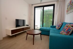 CENTRALLY LOCATED ONE-BEDROOM APARTMENT