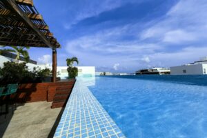 CENTRALLY LOCATED ONE-BEDROOM APARTMENT