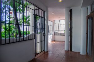 LAS BRISAS RESIDENCES – B101