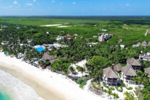 BEACHFRONT LOT – A PARADISE OF WHITE SAND