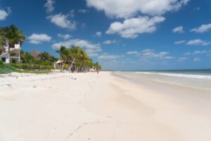 BEACHFRONT LOT – A PARADISE OF WHITE SAND
